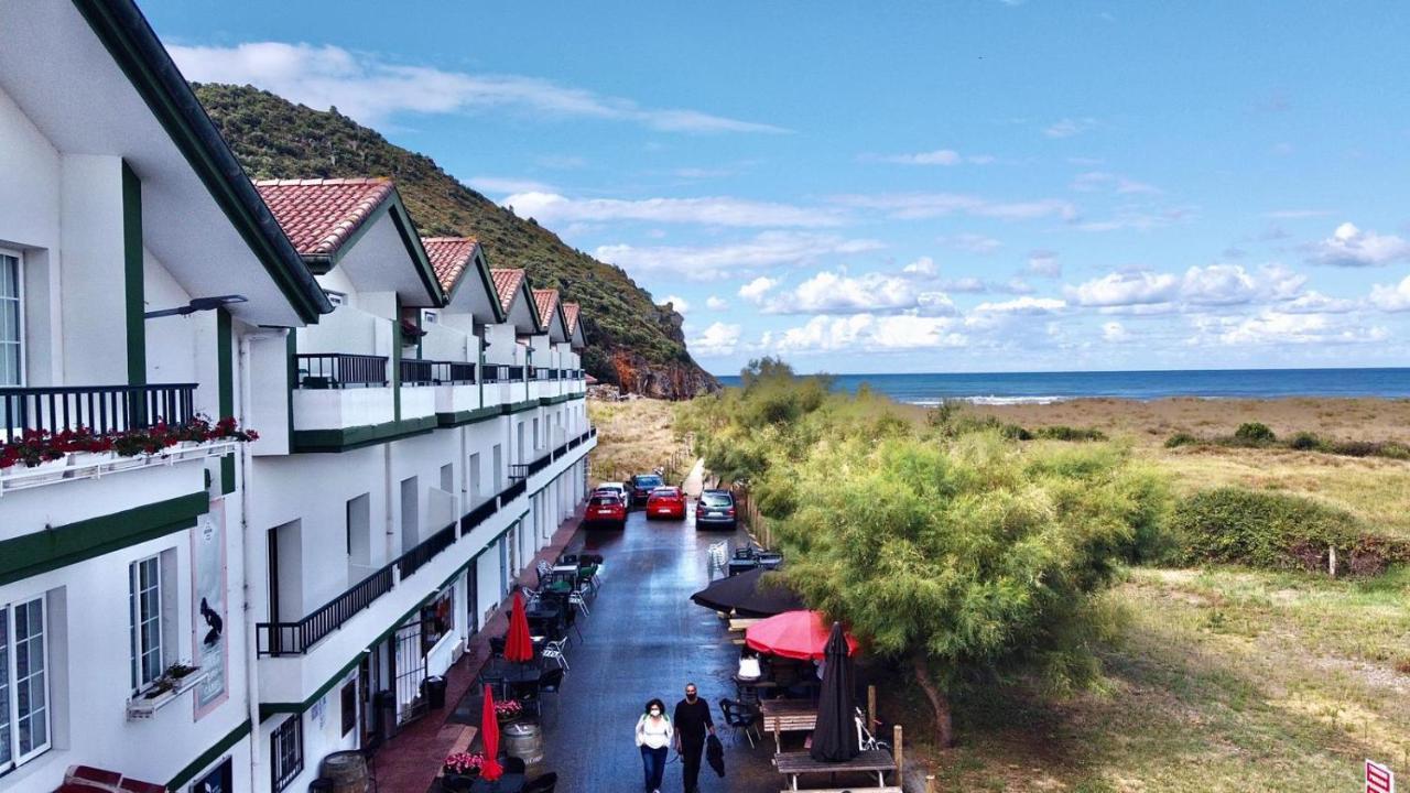 Hostal De Berria Santoña Exterior foto